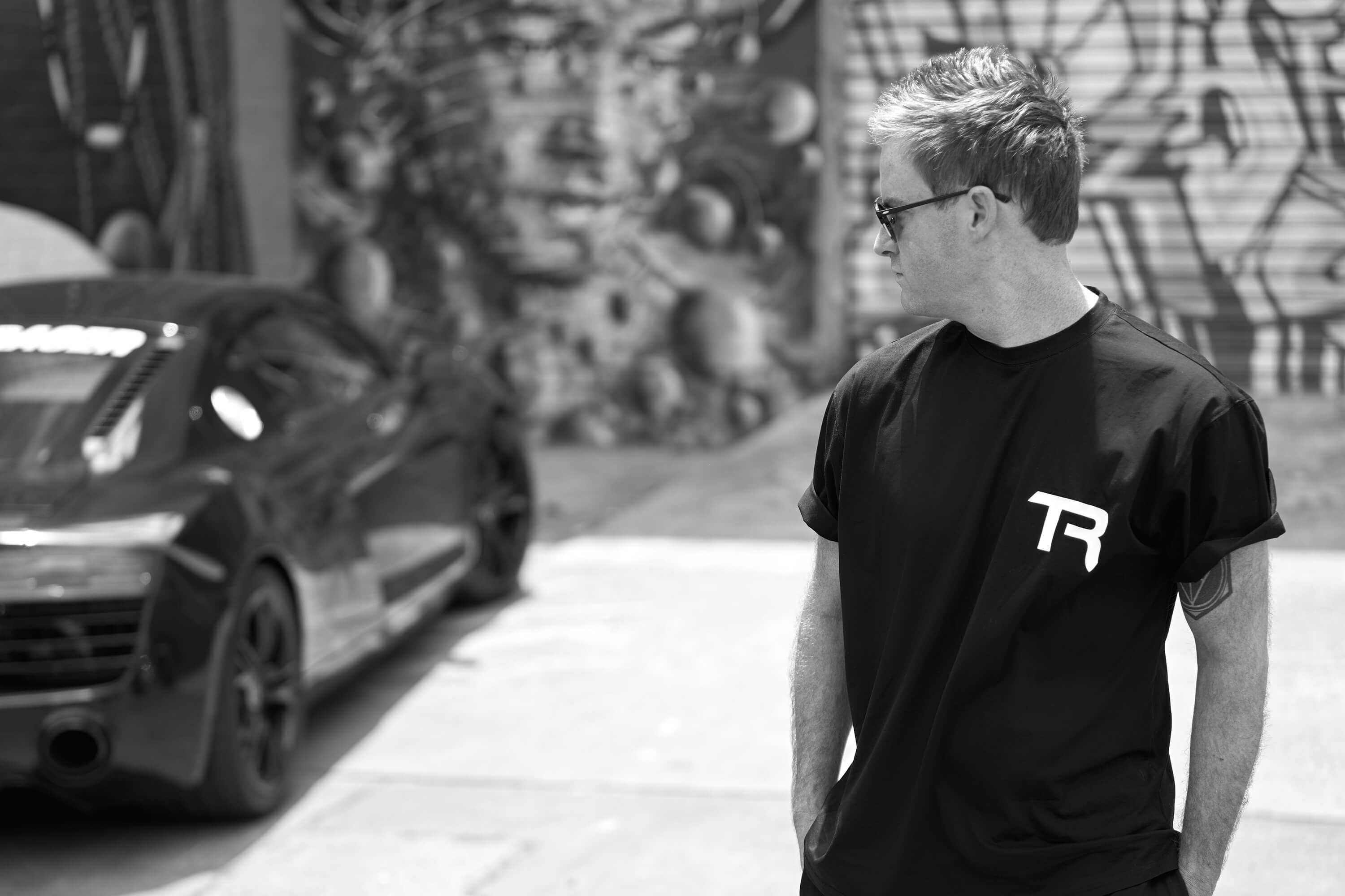 trak-racer-tr-monogram-t-shirt-cotone-nero image 8